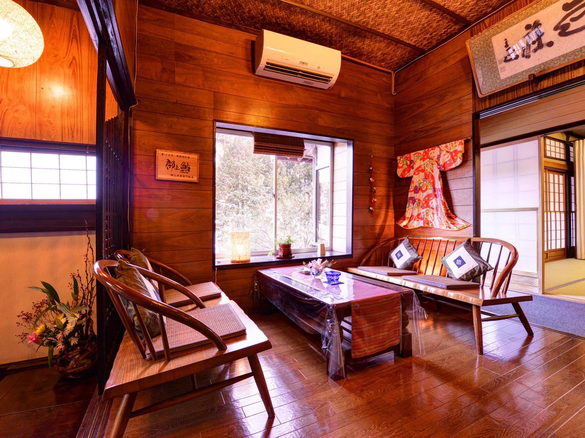Ryoriryokan Kinshokan Gujo Exterior foto